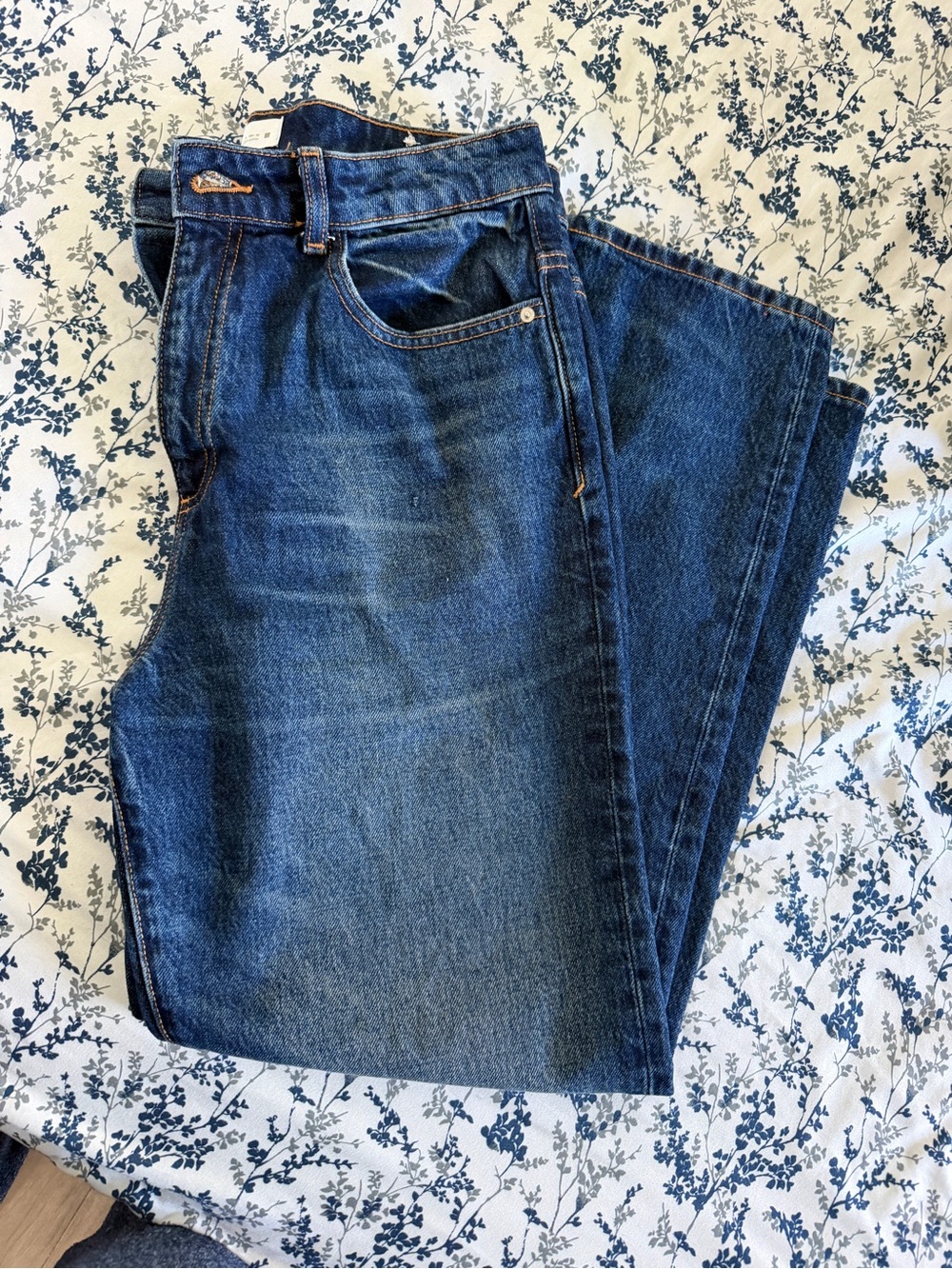 Zara Women's Straight Jeans in Dark Blue Denim